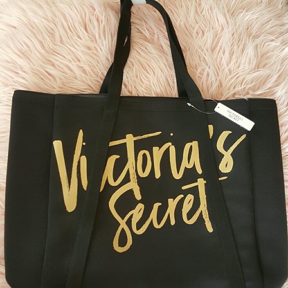 Victoria's Secret Handbags - NWT!! Victoria's Secret Cooler Carry-all Tote